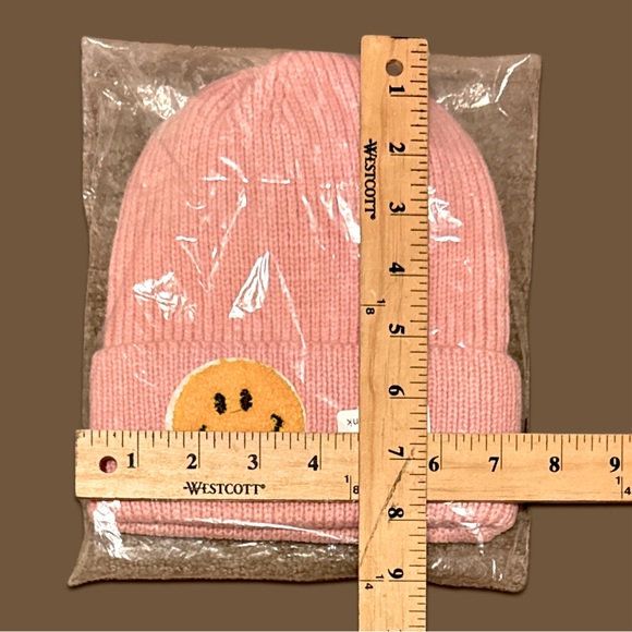 Smiley Face Pink Ribbed Knit Winter Hat - Picture 6 of 10